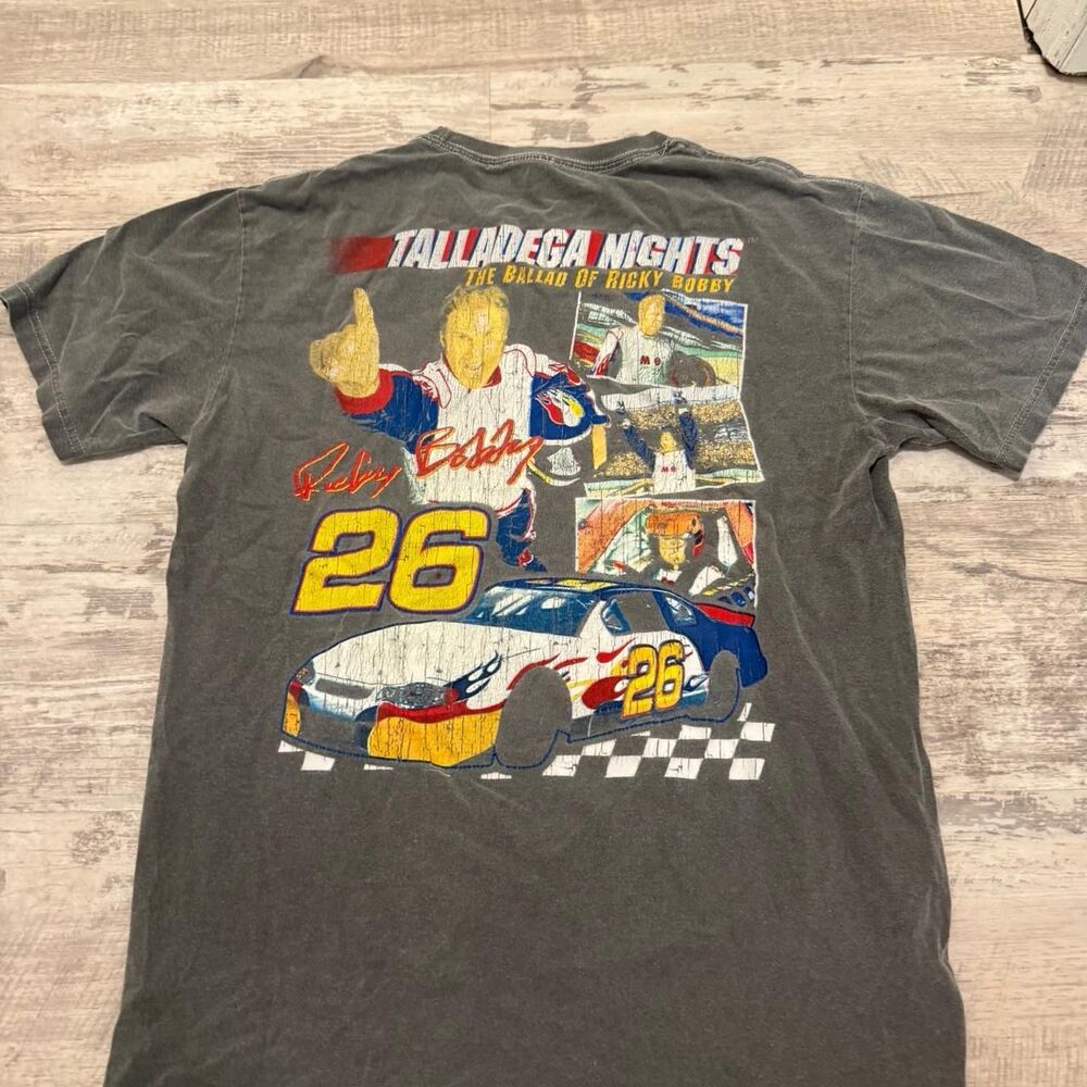 Nascar Men's Grey and Black T-shirt